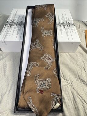 Dior Brown Paisley Silk Tie with Subtle Accents